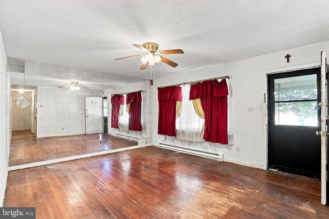 1900 WOOD ST, Richmond, VA 23223