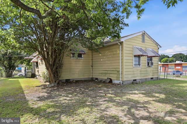 1900 WOOD ST, Richmond, VA 23223