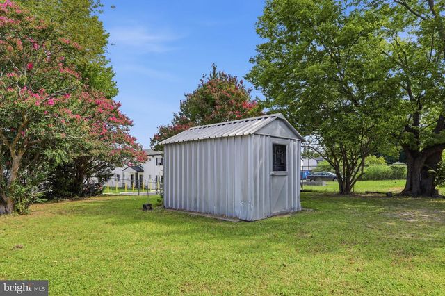 1900 WOOD ST, Richmond, VA 23223