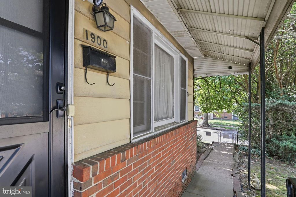 1900 WOOD ST, Richmond, VA 23223