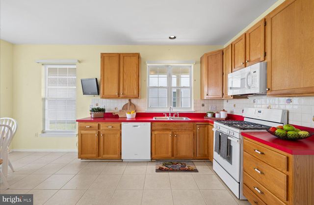 13 AVEBURY CT, Rehoboth Beach, DE 19971