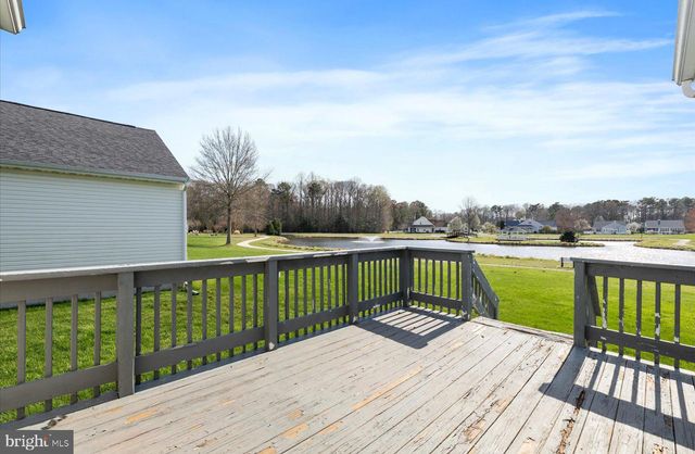13 AVEBURY CT, Rehoboth Beach, DE 19971