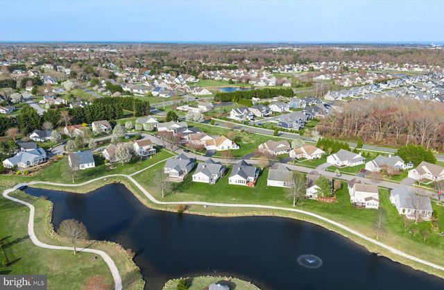 13 AVEBURY CT, Rehoboth Beach, DE 19971