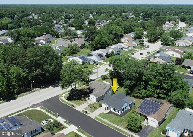 4 HEATHER PL, Southampton, NJ 08088