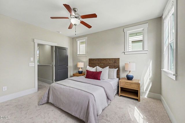 1682 Great Ridge Parkway, Chapel Hill, NC 27516