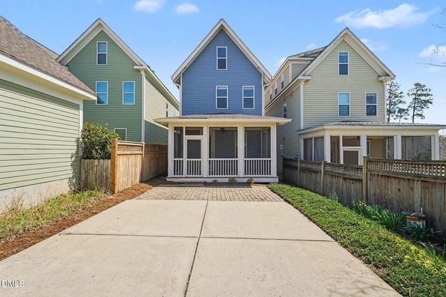 1682 Great Ridge Parkway, Chapel Hill, NC 27516