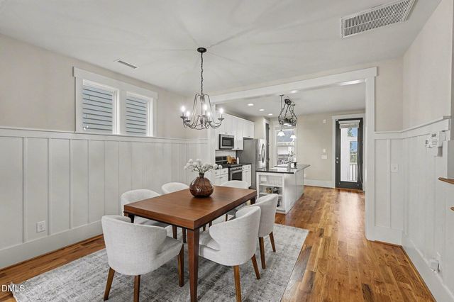 1682 Great Ridge Parkway, Chapel Hill, NC 27516