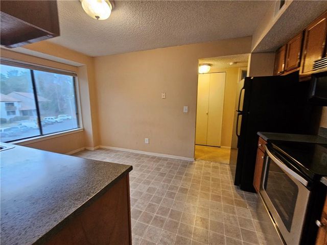 435 Seasons Parkway, Norcross, GA 30093