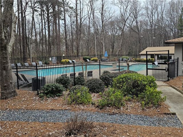 435 Seasons Parkway, Norcross, GA 30093