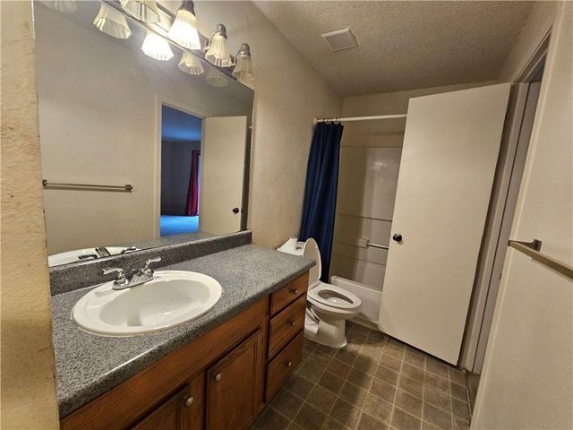 435 Seasons Parkway, Norcross, GA 30093