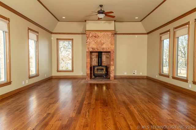 610 N 256 West Avenue, Sand Springs, OK 74063