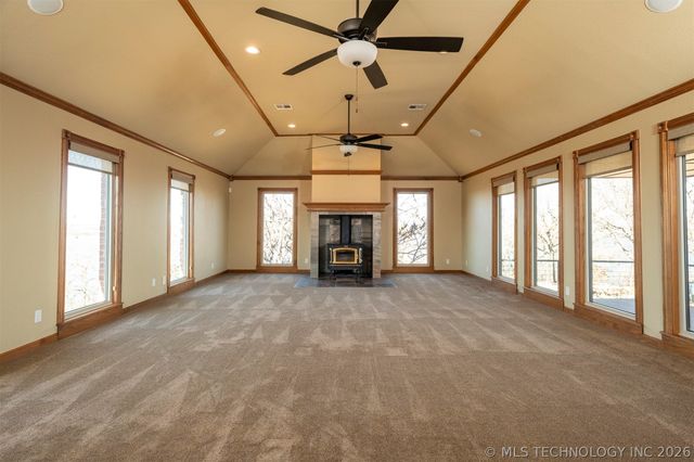 610 N 256 West Avenue, Sand Springs, OK 74063