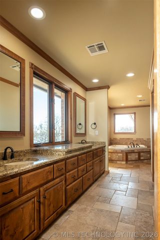 610 N 256 West Avenue, Sand Springs, OK 74063