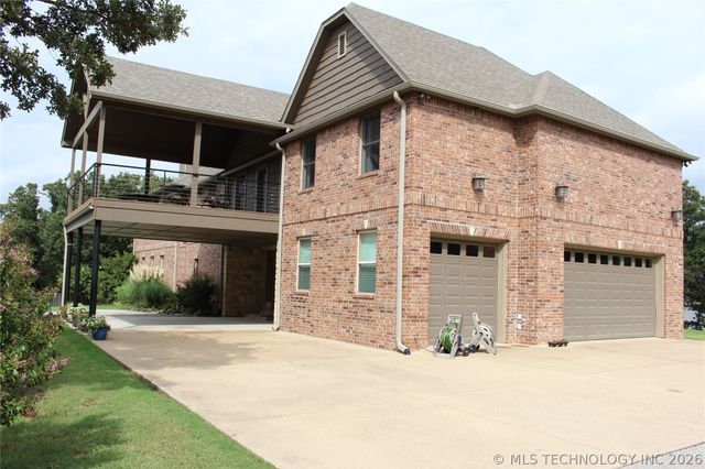 610 N 256 West Avenue, Sand Springs, OK 74063