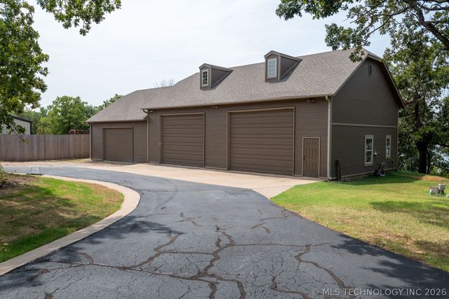 610 N 256 West Avenue, Sand Springs, OK 74063