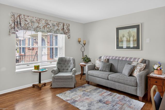 20024 Great Oaks Circle S Drive 162, Clinton Township, MI 48036