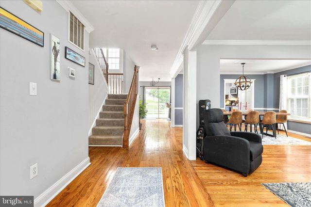 17292 MAGIC MOUNTAIN DR, Round Hill, VA 20141