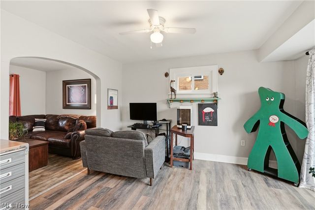 4918 Yorkshire Avenue, Parma, OH 44134