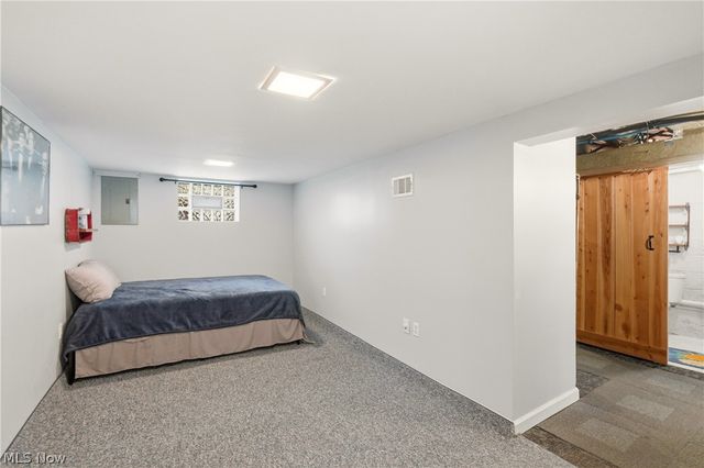 4918 Yorkshire Avenue, Parma, OH 44134