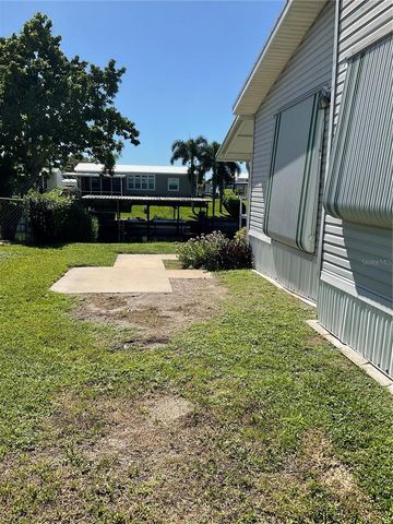 2518 SE 32ND STREET, Okeechobee, FL 34974