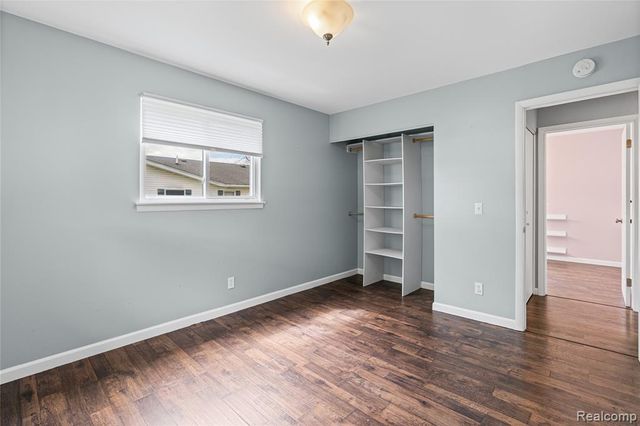6087 E Hill Road, Grand Blanc, MI 48439