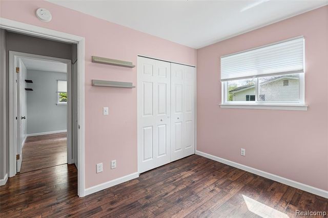6087 E Hill Road, Grand Blanc, MI 48439