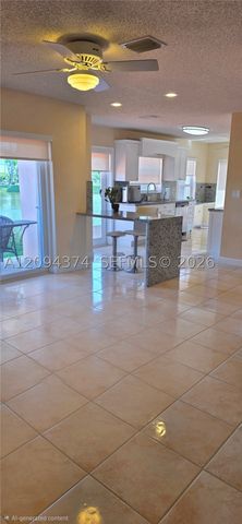 1033 NW 132nd Ct, Miami, FL 33182