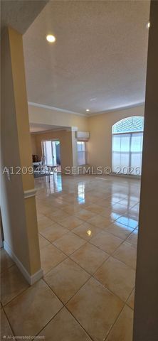1033 NW 132nd Ct, Miami, FL 33182