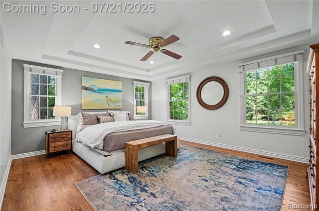 3780 Squirrel Road, Bloomfield Hills, MI 48304