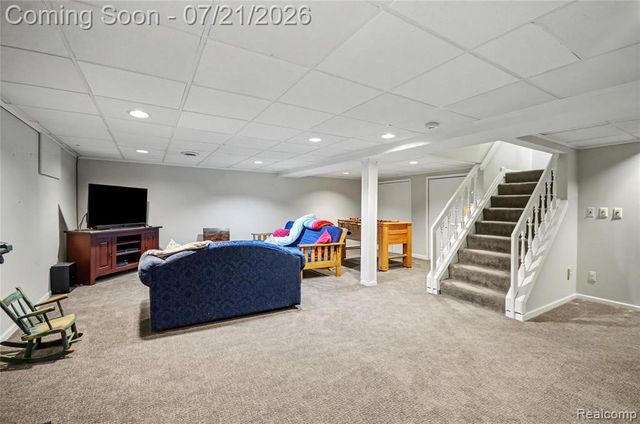 3780 Squirrel Road, Bloomfield Hills, MI 48304