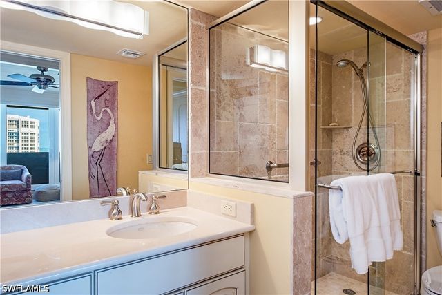 4005 Gulf Shore BLVD N 903, Naples, FL 34103