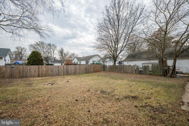 233 GARDEN AVE, Horsham, PA 19044