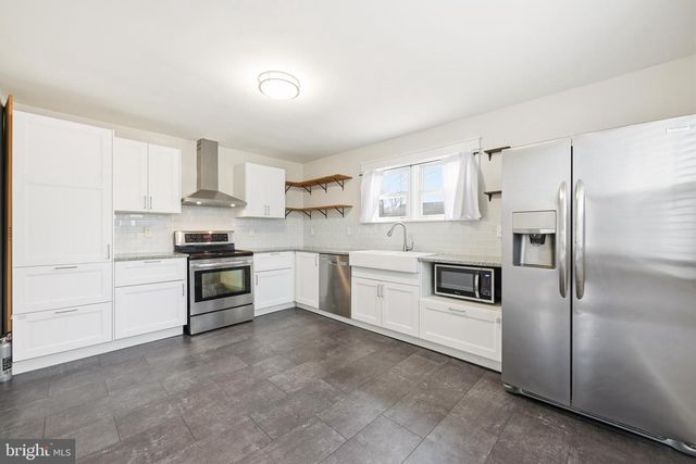 233 GARDEN AVE, Horsham, PA 19044