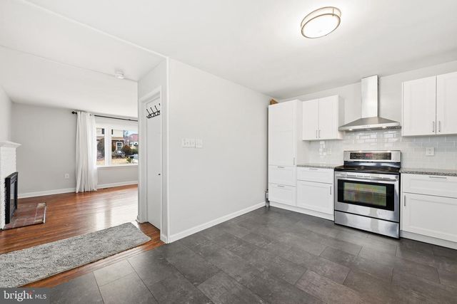 233 GARDEN AVE, Horsham, PA 19044