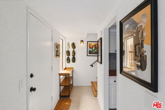 5545 Whitsett Avenue 8, Valley Village, CA 91607