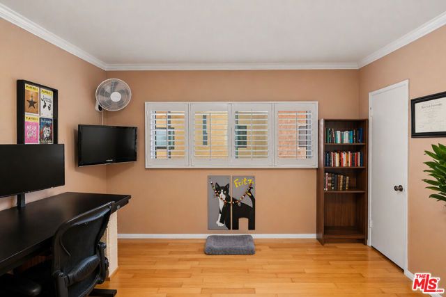 5545 Whitsett Avenue 8, Valley Village, CA 91607