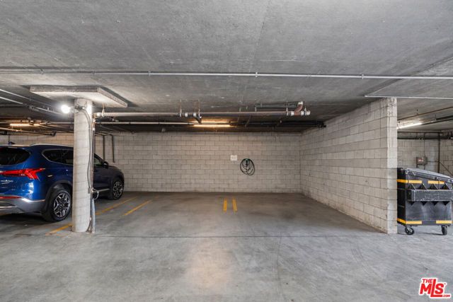 5545 Whitsett Avenue 8, Valley Village, CA 91607