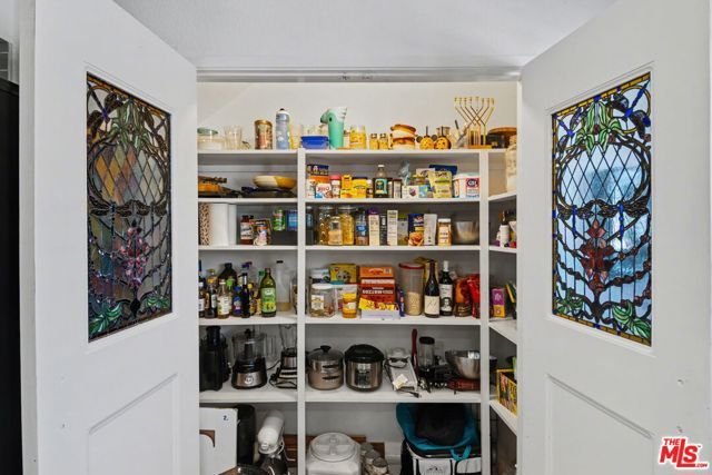 5545 Whitsett Avenue 8, Valley Village, CA 91607