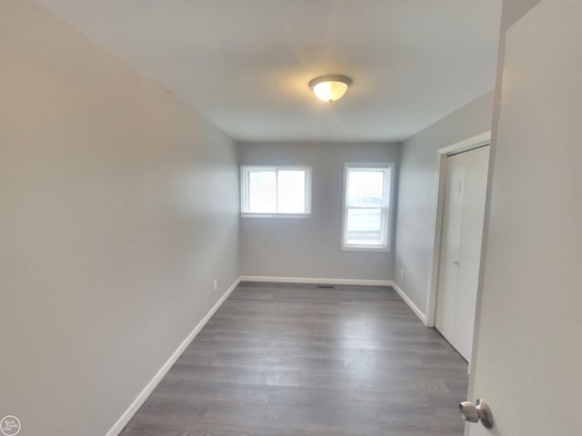 24203 Pingree Avenue, Warren, MI 48089