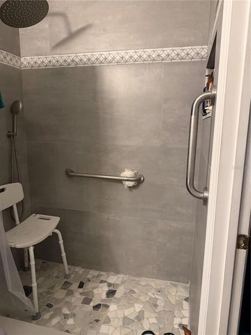 2048 CYPRESS BAY BOULEVARD, Kissimmee, FL 34743