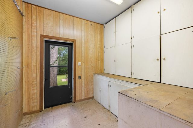 404 W Tom Green Street, Brenham, TX 77833