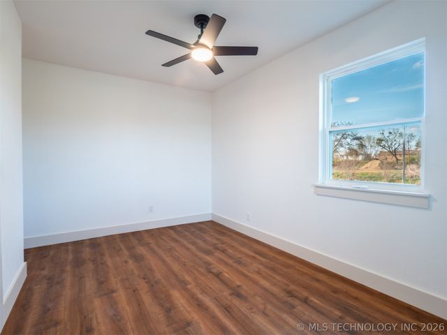 102 W Polk, Mcalester, OK 74501