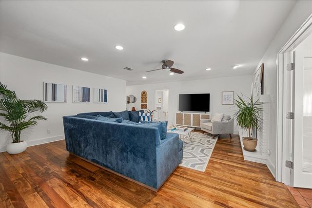 6301 Firth Road, Fort Worth, TX 76116