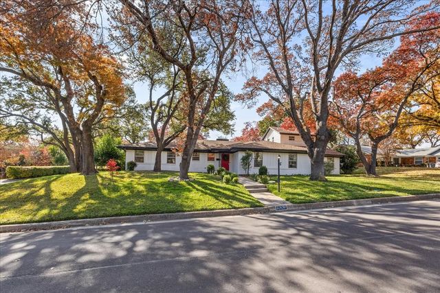 6301 Firth Road, Fort Worth, TX 76116