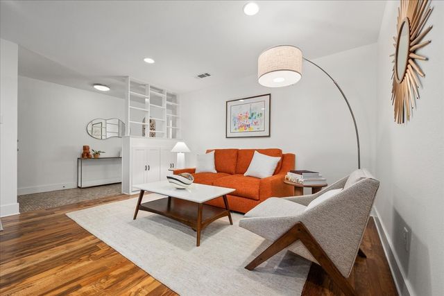 6301 Firth Road, Fort Worth, TX 76116