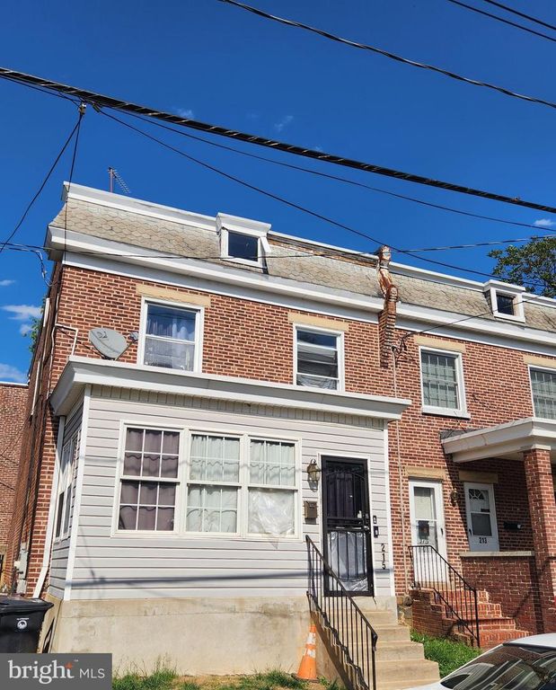 215 W 29TH ST, Wilmington, DE 19802