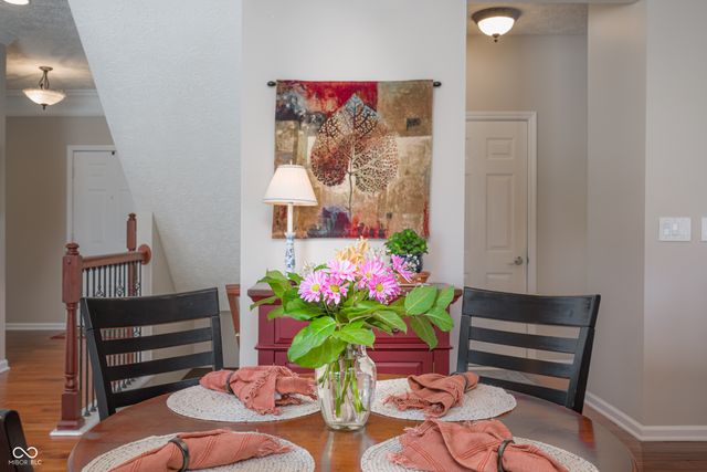 4244 Sedge Court, Zionsville, IN 46077