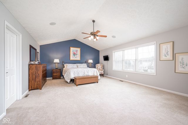 4244 Sedge Court, Zionsville, IN 46077