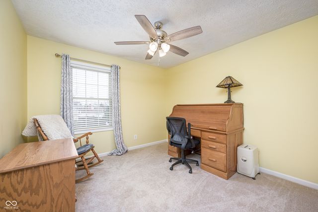 4244 Sedge Court, Zionsville, IN 46077