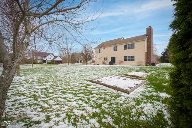 4244 Sedge Court, Zionsville, IN 46077